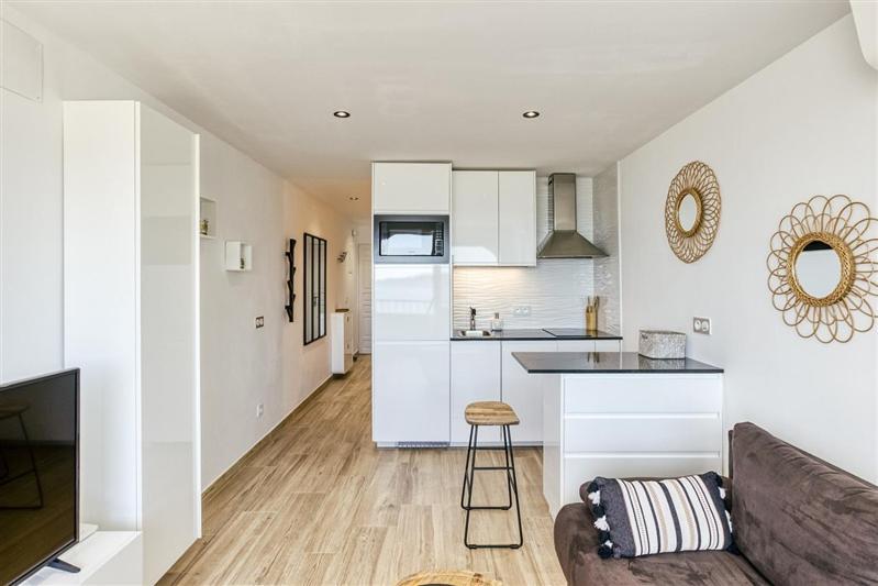 Sea-Chic Appartement Емпуриабрава Екстериор снимка