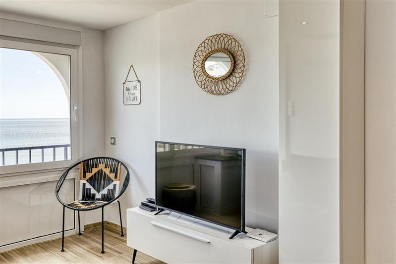 Sea-Chic Appartement Емпуриабрава Екстериор снимка
